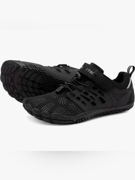 Shoes - Size 9 Grand Attack Barefoot Shoes